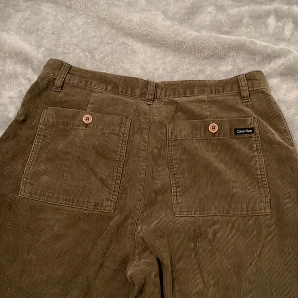 Calvin Klein wide leg cropped cords - Picture 4 of 4